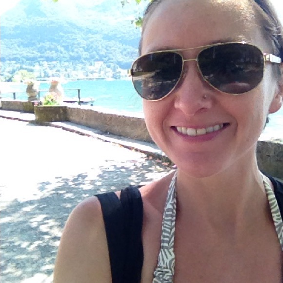 Meet your Posher, Kristin - Picture 3 of 3